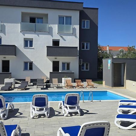 Apartments Villa M&M Новалья Экстерьер фото