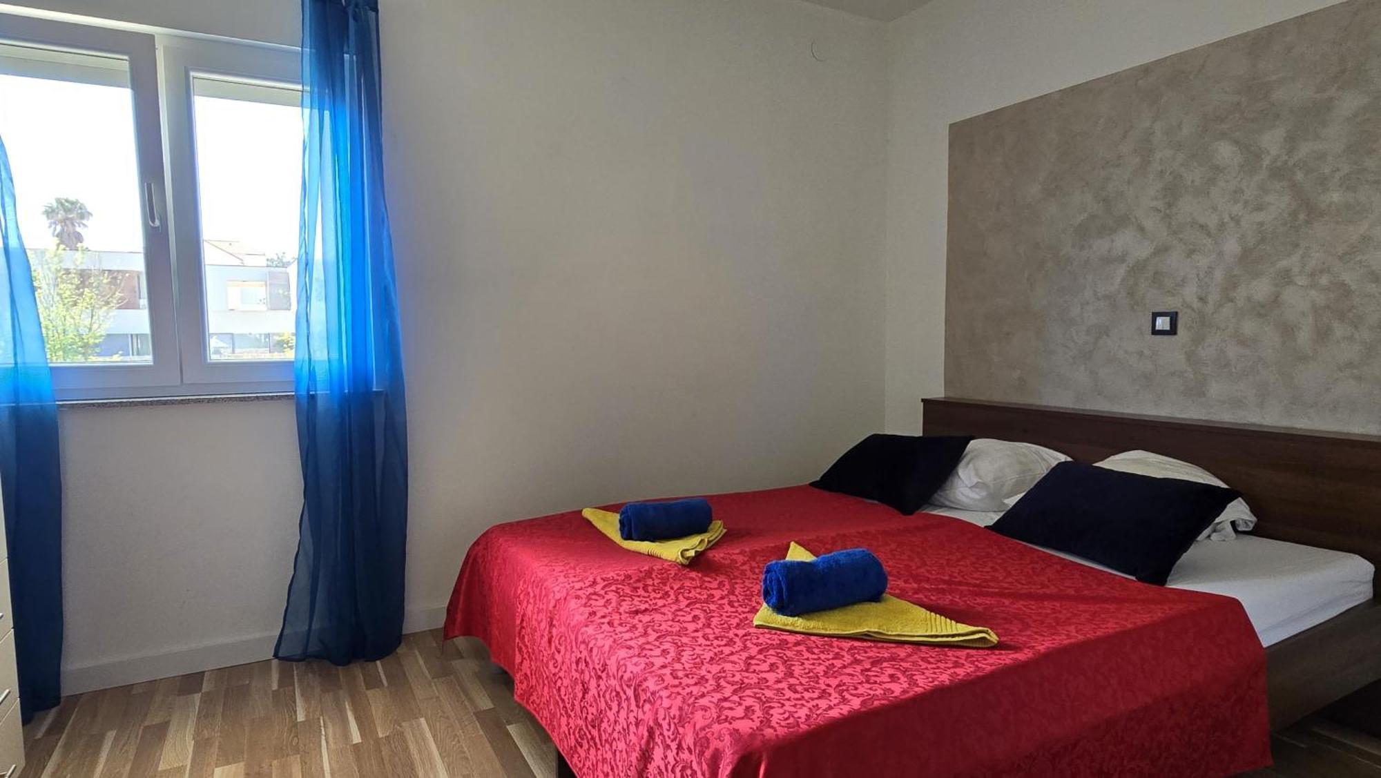 Apartments Villa M&M Новалья Экстерьер фото